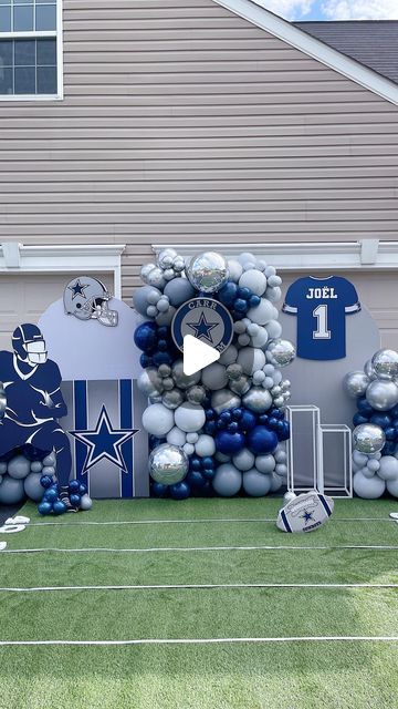 Dallas Cowboys Balloon Arch, Dallas Cowboys Balloon Garland, Dallas Cowboys 1st Birthday Party, Football Backdrop Ideas, Jersey Party Theme, Dallas Cowboys Baby Shower Ideas, Dallas Cowboys Party Decorations, Dallas Cowboy Party, Dallas Cowboy Birthday