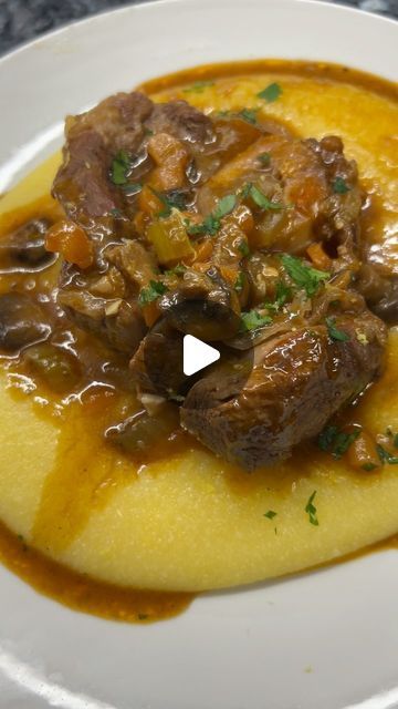 Pork Osso Bucco Recipe, Osso Bucco Recipe, Homemade White Sauce, Veal Shank, Facebook Recipes, Olive Oil Butter, Osso Bucco, Bay Leaves, Game Food