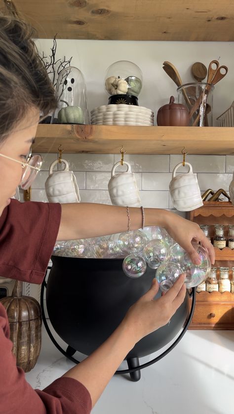 How to DIY a Bubbling Cauldron — The Kwendy Home Halloween Bell Jar Ideas, Diy Halloween Bubbling Cauldron, How To Make Cauldron Bubbles, Diy Bubbly Cauldron, Bubble Cauldron Craft, Spooky Cauldron Diy, Witches Cauldron Decoration Ideas, Cauldron Door Decoration, Diy Calderon