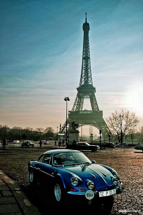 Alpine in Paris?  C'est la vie! 1968 Renault Alpine A220 #RenaultAlpine #AlpineA220 #TourEiffel #Affiche Renault Car, Renault Sport, Renault Alpine, Porsche Classic, Car Inspiration, Classic Sports Cars, Porsche Carrera, European Cars, The Eiffel Tower