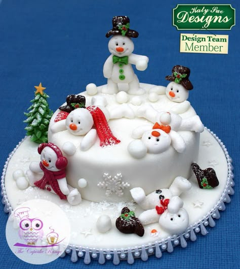 Snowman snowball fun - Cake by sarah (scheduled via http://www.tailwindapp.com?utm_source=pinterest&utm_medium=twpin) Snowman Christmas Cake, Winter Torte, Tårta Design, Christmas Themed Cake, Man Cake, Snowman Cake, Fake Bakes, Christmas Cake Designs, New Year's Cake