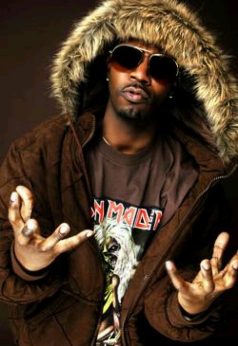 Juicy J...bands to make her dance! J Wallpaper, Three 6 Mafia, Juicy J, Busta Rhymes, Mind Relaxation, Iggy Azalea, Big Sean, Mac Miller, Lil Wayne