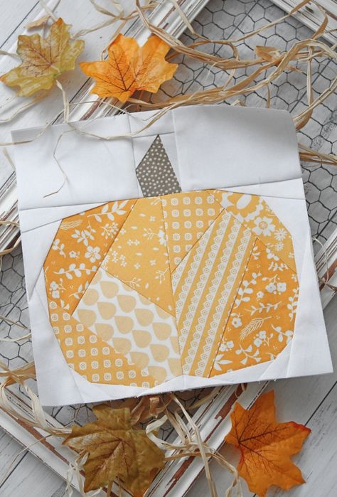 Patchwork Pumpkin Free Pattern, Pumpkin Patch Quilt Pattern, Quilt Pumpkin Pattern, Pumpkin Patchwork Pattern, Small Fall Quilt Projects, May Quilt Block, Threadbare Creations Free Pattern, Fall Quilt Squares, Jackolantern Quilt Block