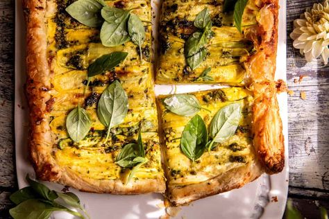 Pesto Tart, Low Inflammation Diet, Ricotta Pesto, Zucchini Ricotta, Ricotta Tart, Pesto Cheese, Summer Vegetables, Parties Ideas, Tomato Tart