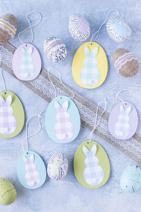 Diy Spring Ornaments, Easter Tree Decorations Diy, Spring Ornaments Diy, Diy Easter Ornaments, Egg Crafts For Adults, Easter Ornaments Diy Ideas, Easter Crafts Adults, Easy Easter Crafts For Adults, Easter Crafts For Seniors