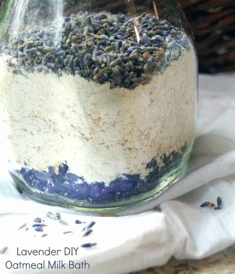 Oatmeal Milk Bath, Herbal Gifts, Homemade Toiletries, Lavender Diy, Cranberry Shortbread Cookies, Milk Bath Recipe, Bath Basket, Milk Baths, Diy Oatmeal