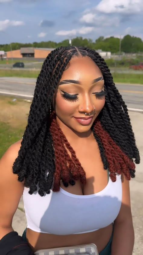 Wedding Guest Short Hairstyles, Invisible Locs Hairstyles, Short Hairstyles Black Women, Brazilian Wool Hairstyles, Invisible Locs, Hair Lookbook, Short Hair Twist Styles, Latest Hair Braids, Short Box Braids Hairstyles