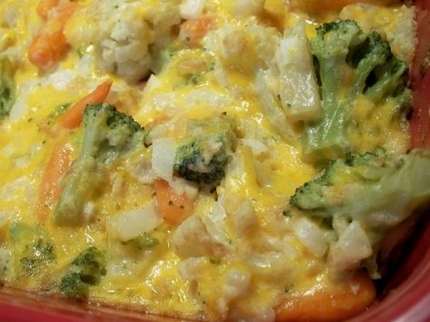 Easy to make and good to eat!  Sometimes I like this better with the broccoli cauliflower mixture than with the California blend. Vegetable Blend Recipe, Cheesy Vegetable Casserole, Cheesy Vegetable, Vegetable Casserole Recipes, Veggie Casserole, Vegetable Casserole, Idee Pasto Sano, Vegetable Sides, Veggie Dishes