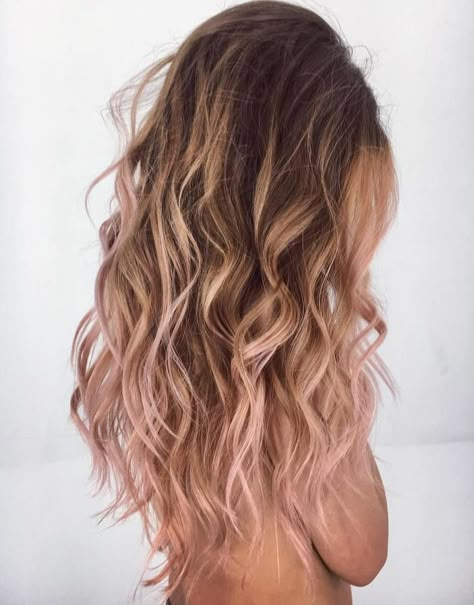 Peachy Rose Gold Rose Gold Hair Color Ideas, Gold Hair Color Ideas, Rose Gold Hair Color, Blond Rose, Gold Hair Color, Rose Gold Balayage, Gold Hair Colors, Hair Color Rose Gold, Hair Color Shades