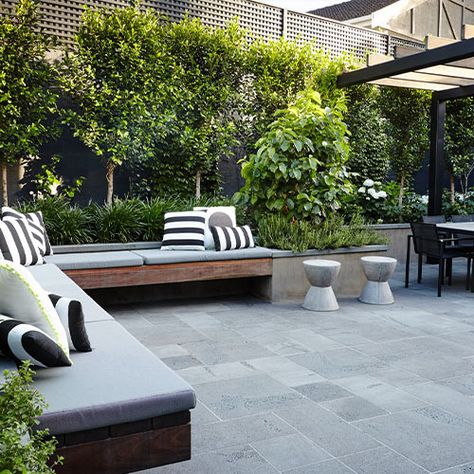 Backyard Stage, Side Courtyard, Landscape Design Melbourne, Building Home Ideas, Bluestone Paving, Tiny Yard, Bluestone Pavers, Online Landscape Design, Courtyard Landscaping