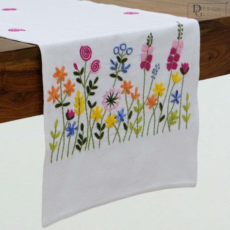 Diy Embroidery Table Cloth, Table Runners Embroidery Designs, Embroidery Table Cloth Design, Embroidered Table Runner Pattern, Punch Runner, Hand Embroidery Table Runner, Table Runner Embroidery, Embroidery Table Runner, Mekhela Chador