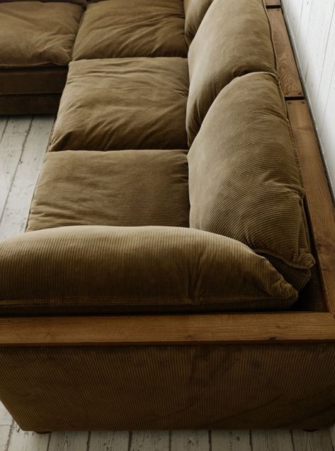 Modern Rustic Sofa, Rustic Sofa Living Room, Diy Sofa Couch, Sofa Rustic, Rustic Couch, Homemade Sofa, Truck Furniture, Latest Sofa, Wooden Couch