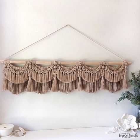 Macrame Toran, Simpul Makrame, Macrame Garland, Macrame Wall Hangings, Macrame Tutorials, Macrame Knots Tutorial, Makramee Diy, Boho Crafts Diy, Macrame Wall Hanging Diy