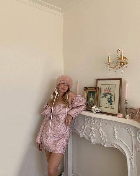 Mina Marlena (@minamarlena) • Instagram photos and videos Mina Marlena, Miss Dior, The Fox, Barbie Girl, Vintage Aesthetic, New Life, Blush Pink, Winter Fashion, High Neck Dress