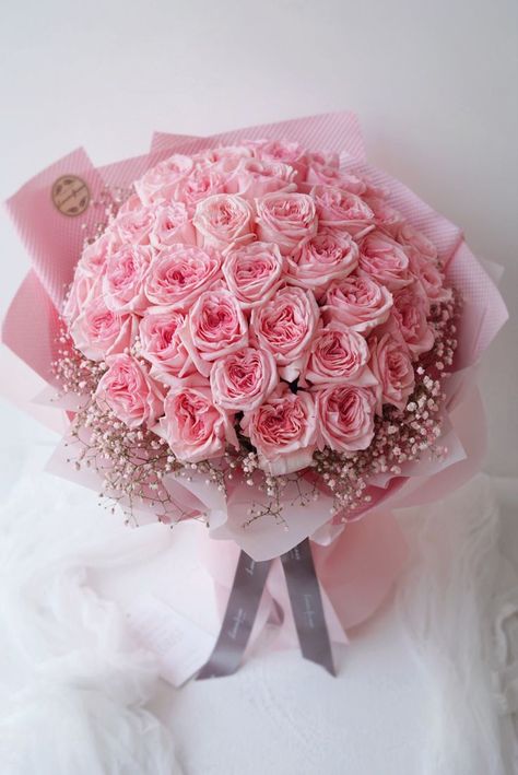 Bouquet Luxury, Birthday Flowers Bouquet, Luxury Flower Bouquets, Pink Flowers Wallpaper, Pink Rose Bouquet, Flower Bouquet Diy, Boquette Flowers, Gift Bouquet, Flowers Bouquet Gift