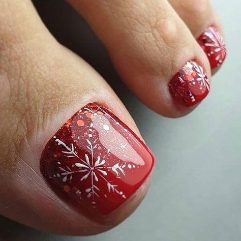 Snowflake Toenail Designs, Pedicure Designs Toenails Christmas, Winter Toenail Designs, Christmas Pedicure Designs Toe Holidays, Christmas Toe Nails Winter, December Toe Nails, Xmas Toe Nail Designs, Holiday Toe Nails Christmas, Christmas Toenail Designs