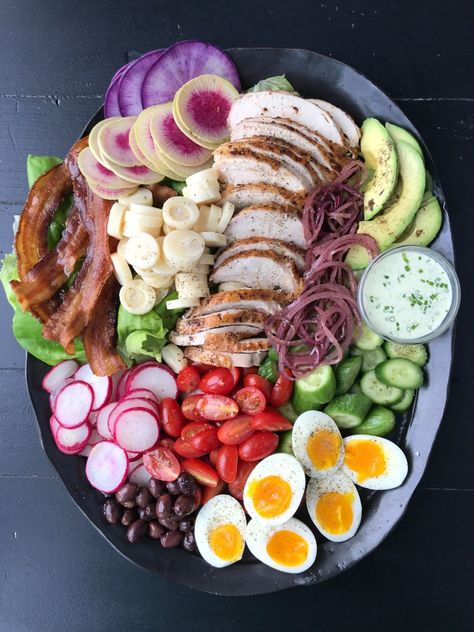 Cobb Salad Recipe, Tomato Knife, Roasted Chicken Breast, Immersion Blender, Food Platters, Whole 30 Recipes, Salad Ingredients, Delicious Salads, Measuring Spoons