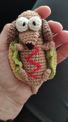 Ravelry: BriMue's Hot Dog Hot Dog Crochet Pattern Free, Amigurumi Hot Dog, Weiner Dog Amigurumi, Hot Dog Crochet Pattern, Crochet Hot Dog Pattern Free, Crochet Weiner Dog, Crochet Weenie Dog, Dog Toys Crochet, Wiener Dog Crochet