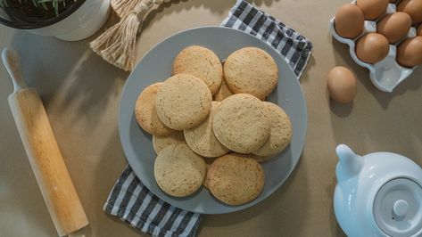 Lottie Moon Cookie Recipe Plain Tea Cake -2 cups of flour  -1/2 cup butter  -1 heaping cup of sugar  -1 well-beaten egg  -1 tablespoon cream Lottie Moon Tea Cookies, Moon Cookies Recipe, Plain Cookie Recipe, Lottie Moon, Moon Cookies, Tea Cookies, Tea Cake, Tea Cakes, Cookies Recipe