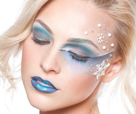 Beautiful snow makeup Ice Princess Makeup, Snowflake Makeup, Extraordinary Makeup, Elsa Makeup, Frozen Makeup, Fantasy Make-up, Make Up Designs, Makeup You Need, Princess Makeup