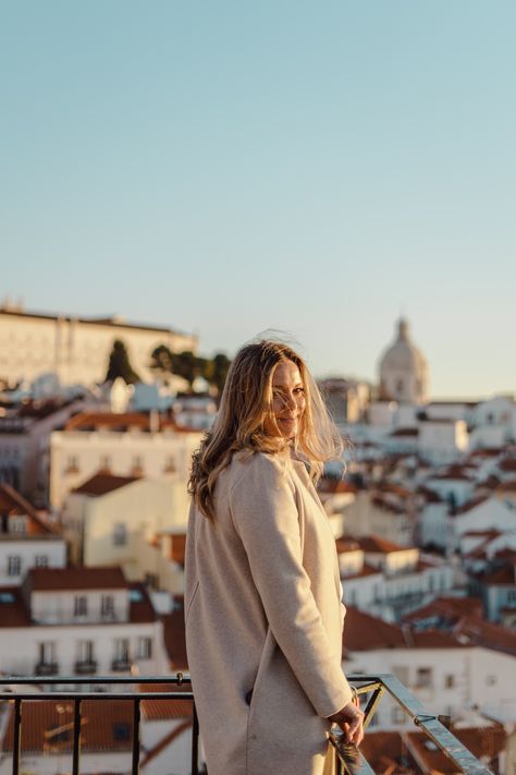 Empowering photoshoot in Lisbon, Portugal Lisbon Portugal Photoshoot, Lisbon Portugal Photo Ideas, Lisbon Photos Ideas, Portugal Photo Ideas, Lisbon Photoshoot, Portugal Photoshoot, Empowering Photoshoot, Lisbon Portugal Photography, Lisbon Photos