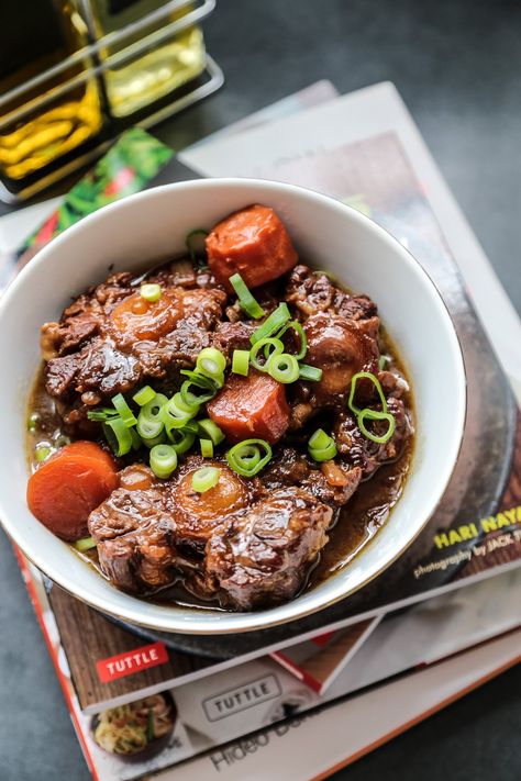 One of the best beef parts cooked in the best way possible. #oxtail Oxtail Recipes Easy, Ox Tail, Braised Oxtail, Oxtail Recipes, Stock Recipes, Mapo Tofu, Healthy Eating Tips, Beef Dishes, Asian Dishes