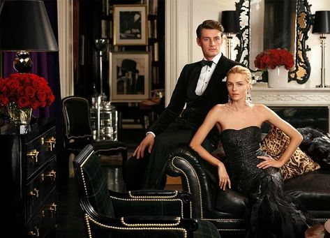 Top Dinner Party Tips for Making your Guests Feel Welcomed Billionaire Club, Luxury Couple, Elegant Couple, Classy Couple, Ralph Lauren Style, Photo Couple, Ralph Lauren Home, Party Tops, Couple Shoot