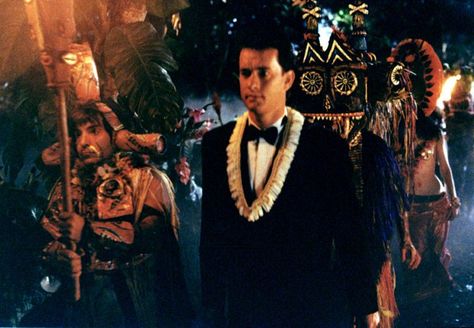 22 Iconic Tom Hanks Roles You Can Re-Create on Halloween Night Joe, Joe Versus the Volcano  What to wear: A black tux, a matching bow tie, and a lei. How to act: Like you're constantly on hot lava. Tom Hanks Halloween Costume, Tom Hanks Costume, Joe Versus The Volcano, Honeymoon Hawaii, Turner And Hooch, Tom Hanks Movies, Tom Sturridge, Movie Character Costumes, Movie Halloween Costume