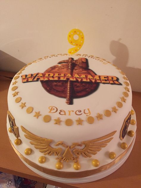 Darcy's Warhammer Cake. Warhammer Cake Ideas, Warhammer Birthday Party, Warhammer Birthday Cake, Warhammer Cake, Hammer Cake, Thor Cake, Male Cakes, Unicorn Birthday Party Cake, Alien Cake