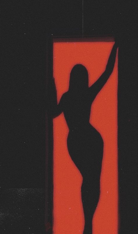 Intimate Silhouette Aesthetic, Shilloute Aesthetic, Black Women Red Aesthetic, Female Silhouette Aesthetic, Passion Aesthetics Red, Dark Painting Inspiration, Toxic Love Photoshoot, Silohette Aesthetic Woman, Black And Red Art Drawing