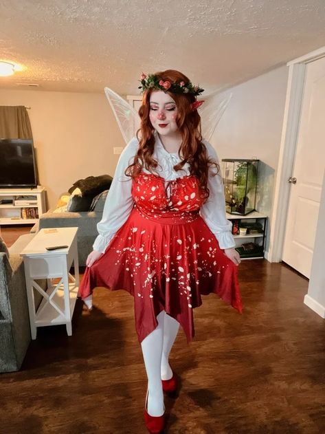 Mushroom Fairy Outfit, Mushroom Fairy Cosplay, Red Costume Ideas, Red Costume Ideas For Women, Renfest Costume, Mushroom Cosplay, Mushroom Outfit, Barbie Cosplay, Mushroom Costume