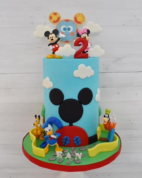 Mickey Mouse Club House . . . . . . . . . #mickeyclubhousecake #mickeymouse #cake #birthdaycake #buttercreamcake #cakedecorating #cakeart… | Instagram Mickey Mouse House Cake, Mickey Mouse Club House Cakes, Mickey Mouse Club House Birthday Decorations, Mickey Mouse Club House 1st Birthday, Mickey Cake Birthday, Mickey Clubhouse Cake, Oh Toodles Birthday Cake, Mickey Mouse Clubhouse Cupcakes, Mickey Mouse Cake 1st Birthday