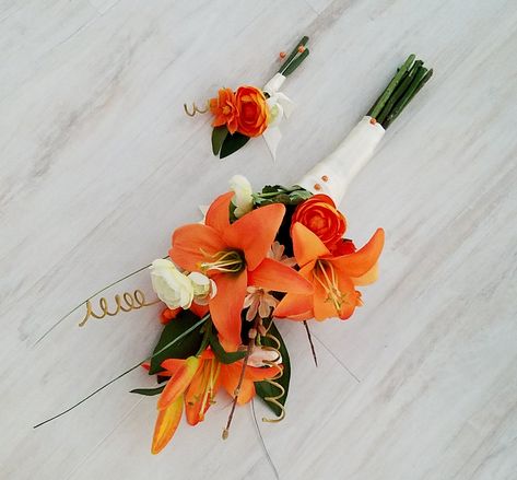 Event Presentation Bouquet Orange Tiger Lily Vow Renewal Bridal Bouquet Elopement silk Presentation Bouquet, Tiger Lily Bouquet, Wedding Flowers Orange, Orange Tiger Lily, Event Presentation, Green Therapy, Destination Wedding Flowers, Lily Bridal Bouquet, Red Bridal Bouquet