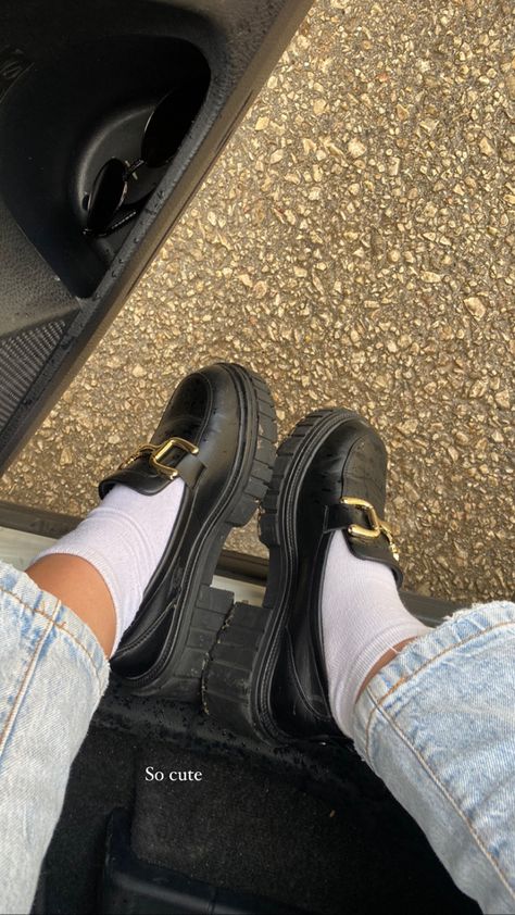 Cute black moccasins shoes white socks light denim Platform Moccasins Outfit, Black Moccasins Outfit, Moccasins Outfit, Brown Socks, Black Moccasins, Moccasins Shoes, White Socks, Leather Moccasins, Shoes White