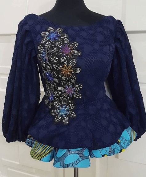 Ankara Trending Styles, Latest Blouse Styles, Kimono Jumpsuit, Blouse For Wedding, Stylish Naija, African Blouses, African Lace Styles, African Print Tops, African Dresses For Kids