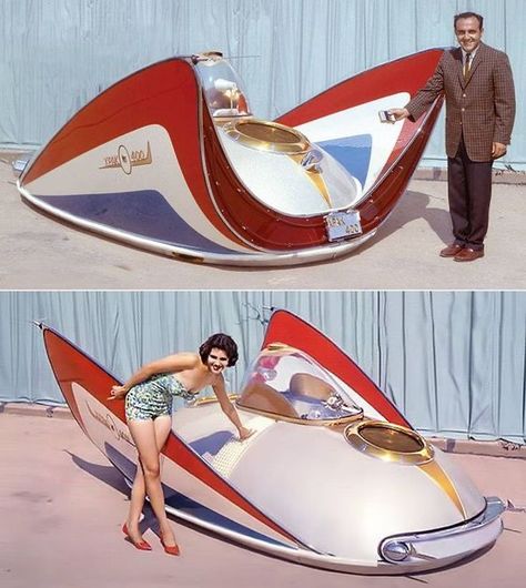 Concept Cars Vintage, Air Car, Flying Car, Concept Car Design, Classy Cars, Car Sketch, Retro Futuristic, Futuristic Cars, Unique Cars