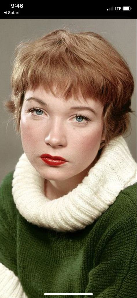 Smile Club, Shirley Maclaine, Sparkling Eyes, Julie Andrews, Taylor Swift 13, Vogue Magazine, Girl Next Door, Vintage Hairstyles, Pretty People