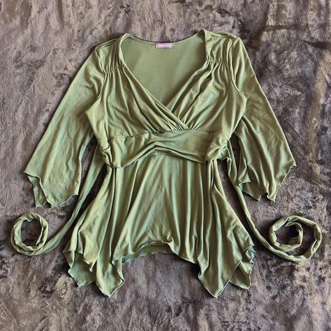 Fairycore green asymmetrical top. 3/4 sleeves.... - Depop Goblincore Grunge, Green Fairycore, Fairycore Top, Fairycore Outfit, Fairycore Fashion, Handkerchief Style, Fit Y2k, Style Bundle, Tuscan Villa