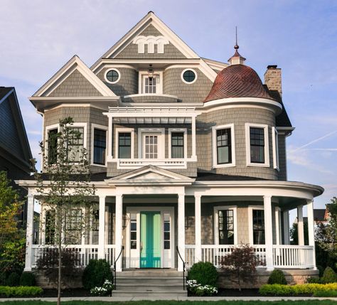 This House Looks Old from the Outside, So the Inside Surprised Me Three Story House Exterior, Three Story House Plans, Three Story House, Modern Townhouse, Old Mansions, Cedar Shingles, Gable Roof, Castle House, Wood Door