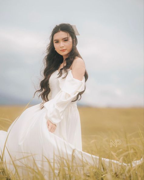 Fairytale Theme Photoshoot, Francine Diaz Photoshoot, Pre Debut Photoshoot Ideas, Enchanted Photoshoot, Pre Debut Shoot, Debut Photoshoot Ideas, 18th Photoshoot, Pre Debut Photoshoot, Princess Shot