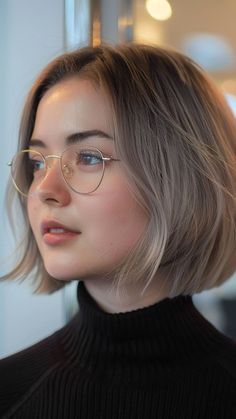 Short Hair Styles Bob, Hair Styles Bob, Short Hair Side Part, Hairstyles For Round Face, Glasses For Round Faces, Bob Hairstyles For Round Face, Glasses Aesthetic, Short Straight Bob, Hairstyles With Glasses