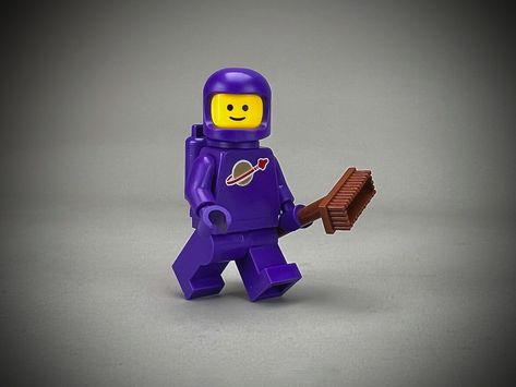 Lego Galaxy Squad, Purple Lego Man, Lego Spaceman, Lego Astronaut, Lego Sci Fi Minifigures, Lego Classic 10696, Lego Space, Lego Duplo, Lego Minifigures