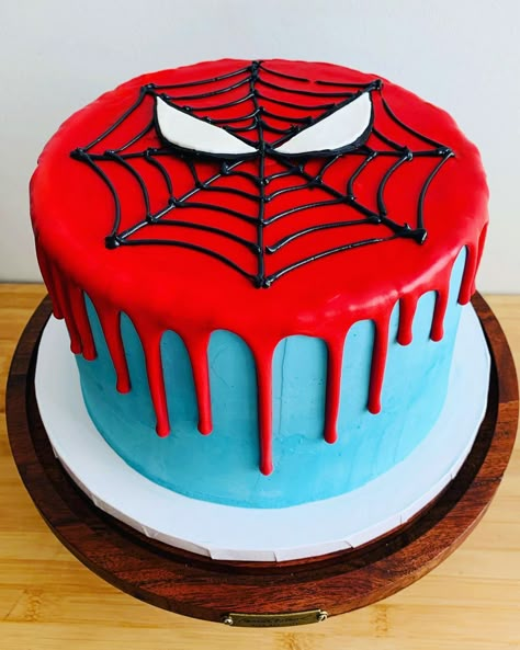 SCRUMMY by amanda on Instagram: “Something different! Spider-Man cake for a very special little guy🥰 Thank you @francesca_mccracken♥️ Cake flavors: chocolate sponge,…” Spider Man Ice Cream Cake, Spider Man 3rd Birthday Cake, Spider Man Cupcake Cake, Spidy Cake Birthday Boys, Spider Man Cake Ideas, Spiderman 3rd Birthday, 6th Birthday Cake Ideas, Spiderman Cake Ideas, Spiderman Cakes