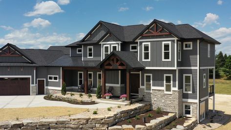 LP Building Solutions for Homeowners - Madison Parade of Homes - Cavern Steel + Snowscape White Cavern Steel Lp Siding, Lp Smart Side Exterior Colors, Lp Smart Siding, Exterior Color Ideas, New House Exterior, Siding Trim, Steel Siding, Exterior House Ideas, New House Design