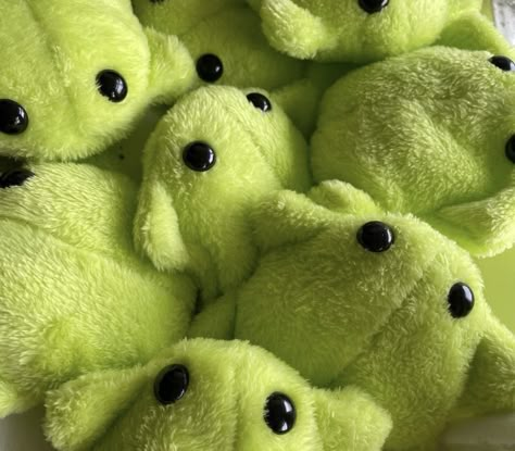 Green Aesthetic Stuffed Animal, Green Couqutte Aesthetic, Green 60s Aesthetic, Luvvsoft Green, Frog Core Aesthetic, Frog Girl Aesthetic, Light Green Academia Aesthetic, Frog Green Aesthetic, Frog Plushie Aesthetic