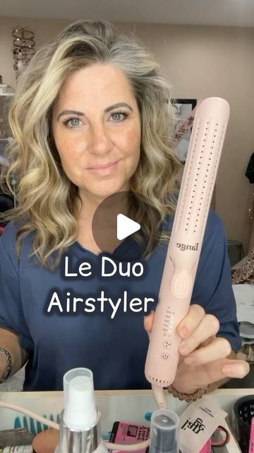 Suzy Turner 🔆 Makeup • Skincare • Hair 🔆 on Instagram: "Covering a few questions l’ve had lately on the LeDuo from @langehair this hair tool is perfect for beginners! #airstyler #hairstyle #beginnerfriendly #hairtools #leduo #momcontent #hairtok #langehair #hairtutorials #TikTokCreatorSearchInsightsIncenti ve #hairstyles" Lange 360 Airflow Styler, Curling Hair With Lange Straightener, Best Hair Styling Tools For Fine Hair, Lange Duo Curls, Lange Hair Tools Le Duo Tutorial, L’ange Le Duo Tutorial Short Hair, L’ange Hair Tutorial, Le Duo Lange Tutorial Short Hair, How To Use Lange Leduo