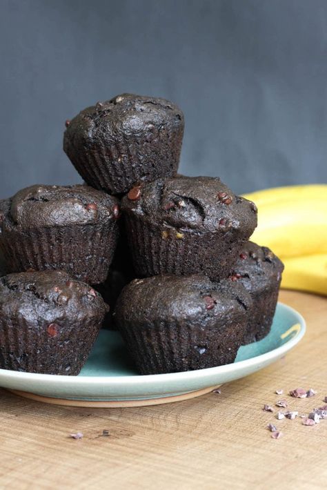 Tahini Muffins, Black Tahini, Tahini Recipe, Unique Snacks, Plant Based Recipes Easy, Gluten Free Muffins, Baking Cupcakes, Banana Muffins, Vegan Sweets