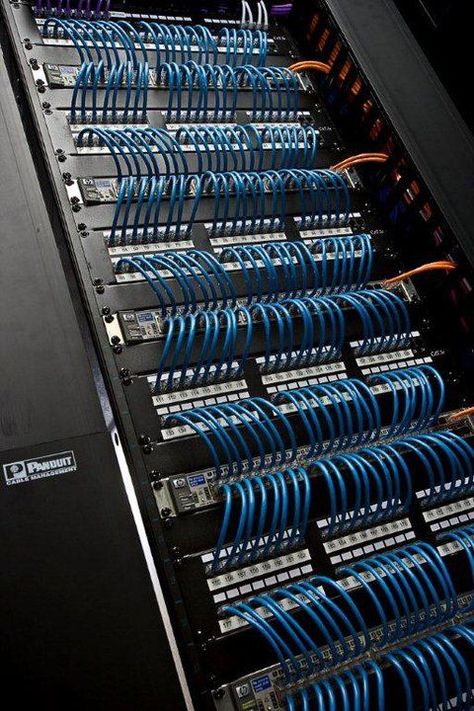 Data Center Design, Network Rack, Home Lab, Structured Cabling, Cat6 Cable, Server Room, Minecraft Server, Server Rack, Data Network