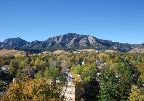 Things to do, see and explore while in Boulder, Colorado. Louisville Colorado, Colorado Attractions, Colorado Towns, Best Places To Retire, Living In Colorado, Visual And Performing Arts, Neighborhood Guide, University Of Colorado, Boulder Colorado