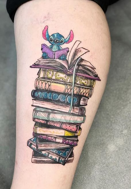 Books Tattoo Ideas, Open Book Tattoo, Bookworm Tattoo, Book Inspired Tattoos, Reading Tattoo, Literary Tattoo, Books Tattoo, Book Tattoos, Bookish Tattoos